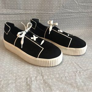 Dyan Aya Colorblock Black &‎ White Platform Sneakers 40
